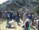 2014-03-21 002.AVI お大師さんの餅まき