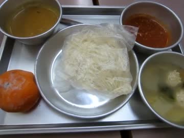 給食当番(新御徒町／居酒屋)で給食とあげぱんを食べて来た