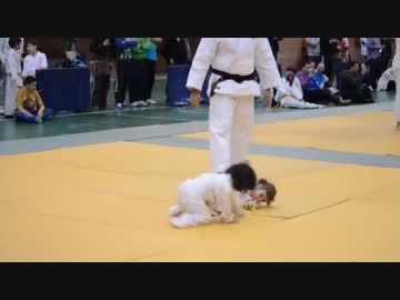 幼女たちによる初めての柔道の試合が可愛すぎる