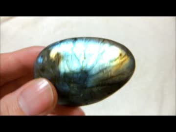 ラブラドライトの動画があまりにも少ないので自分で撮ってみた①