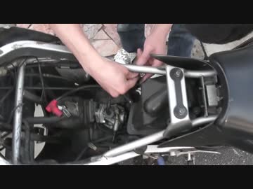 兄弟仲良く簡単バイク整備をしてみた01-幼女と一緒に　ぱわぁへん-