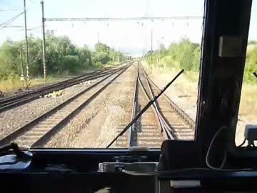 電車運転席にて　起動音など