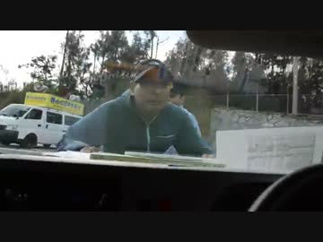 沖縄の【自称】市民団体が怖すぎる・・・市民を襲う　