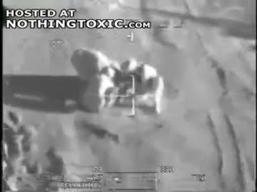 地雷撤去中に・・・