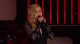 Avril Lavigne - Let Me Go feat Chad Kroeger (LIVE)