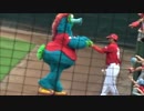 ボールを投げるスラィリー