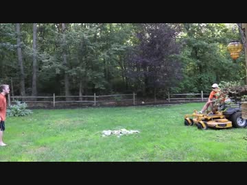 芝刈り機でゲームを破壊されたニートを感動的にしてみた ニコニコ動画