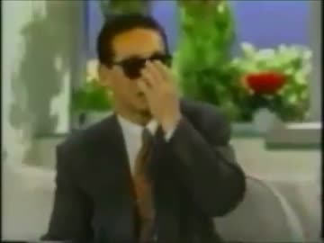 タモリさん 博多うどんを外国語で解説