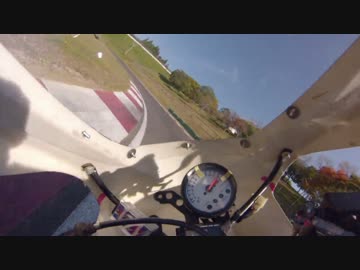 サーキットを走ってみよう