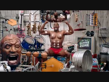 筋肉の動きだけで楽器を演奏するおっさんがヤバい