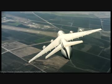 圧巻の迫力　C-17 Globemaster III　優雅な飛行風景