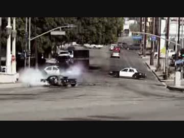 改造マスタングで街を大爆走＆ドリフト