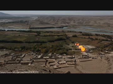 猛烈な衝撃波　M58　MICLIC　LDCS　地雷除去爆薬ロープ発射