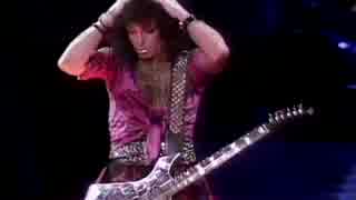 KISS★Paul Stanley★Guitar Solo ＋ Under The Gun (ANIMALIZE LIVE 1984)