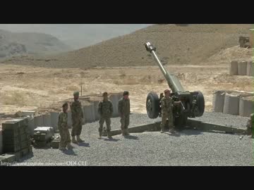 猛烈な反動　D-30 122mm榴弾砲 射撃演習の様子