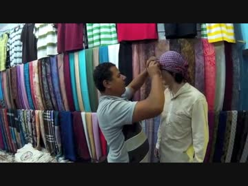 ベドウィン頭巾の正しい巻き方。