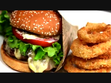 Ｗチーズ＆ベーコンバーガー♪　～オニオンリング添え～