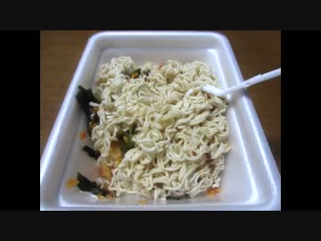 輸入食品店FOODS　SHOP　WATABEで怪しいのを買ってきた