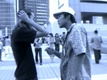 なんでもするな？！