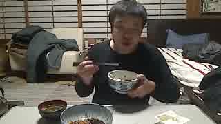こうきゃの飯配信(2015.1.29)カラスカレイの煮付け 食事編