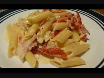 アメリカの食卓 439 ベーコンとドライトマトのパスタを食す！