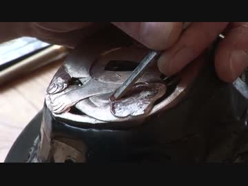 日本刀の鍔を復元する海外の凄腕職人その1