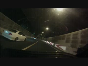 首都高で危機一髪