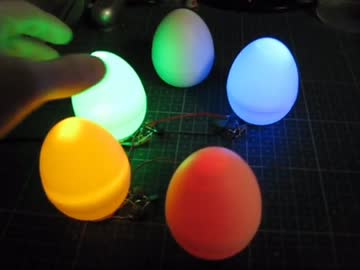 ワイヤレス給電式TENGA EGGケース発光装置を作ってみた