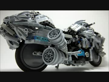 LEGOでキュイラッシェ仕様VMAX（空気式変形V型4気筒エンジン)