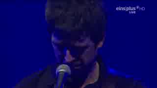 Noel Gallagher's HFB - In the Heat of the Moment [Dusseldorf 2015] Live