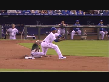 アスレチックス・ローリー、スライディングでエスコバルを負傷退場