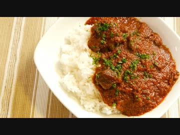 ハンガリー風牛スジのスパイス煮込み