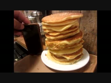 自分で焼けるパンケーキ屋『スラッピーケークス』でパンケーキ１６段