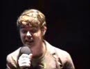 「And I Am Telling You」を完璧に歌う男