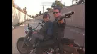 ターミネーター2 バイクvsトラック カーチェイス