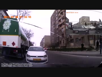 海外の交通事故集 16