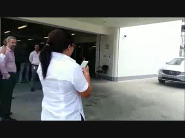 メーカーの威信をかけた広報なのに・・・.wmv