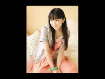 堀江由衣がきゃりーぱみゅぱみゅの「夢の始まり」を歌っている音声。