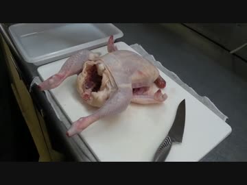 Ropiaシェフの鶏の解体方法
