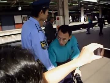 電車な男？