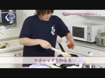 神の動きを披露する松岡禎丞UC