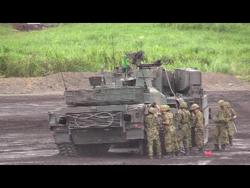 H27総火演本番　10式戦車、回収作業　５倍速