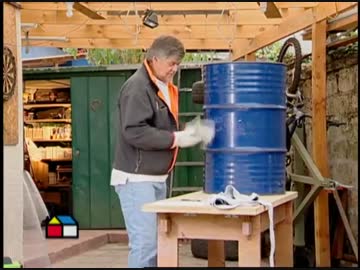 ドラム缶でバーベキューグリルを作る