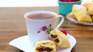 Raspberry pain au chocolat
