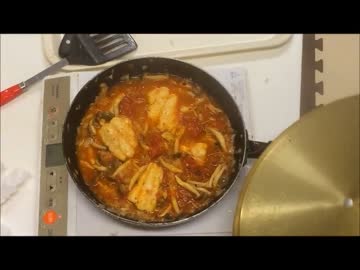 外来魚を食べよう〜アメリカナマズ編〜　②トマト煮