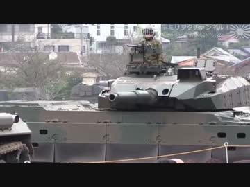 陸自、10式戦車の凄い性能を見せつける面白デモンストレーションに