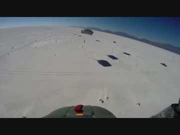 【アメリカ】米陸軍第82空挺師団　大規模な降下訓練を実施