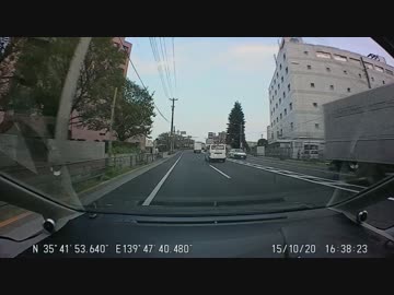 ドアミラーアタック