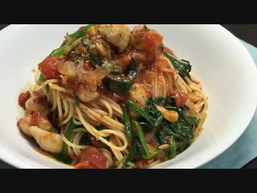 チキンとほうれん草のトマトパスタ！【簡単ボッチめし】