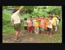 インドネシアの子供たちにも大人気のスティーヴ・エウォン先生